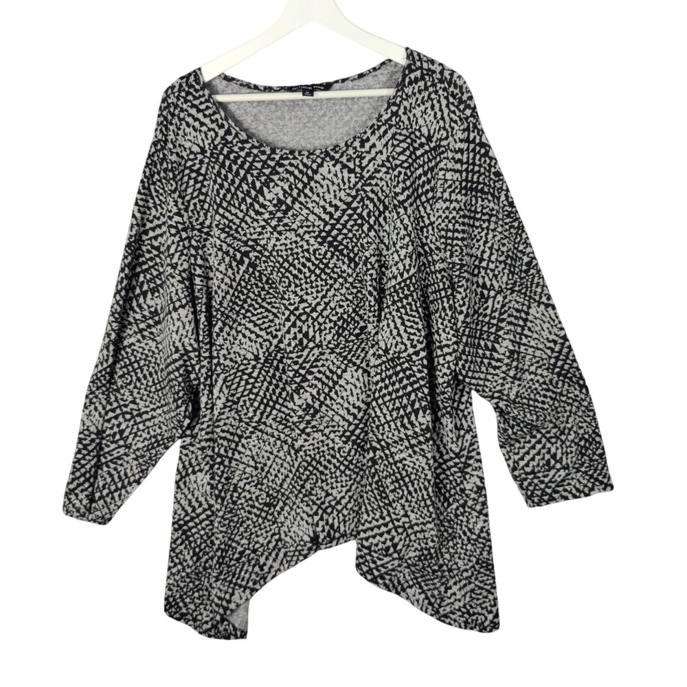 Zac & Rachel Woman Flowy Dark Academia Sharkbite Tunic Plus 3X Abstract Knit Top
